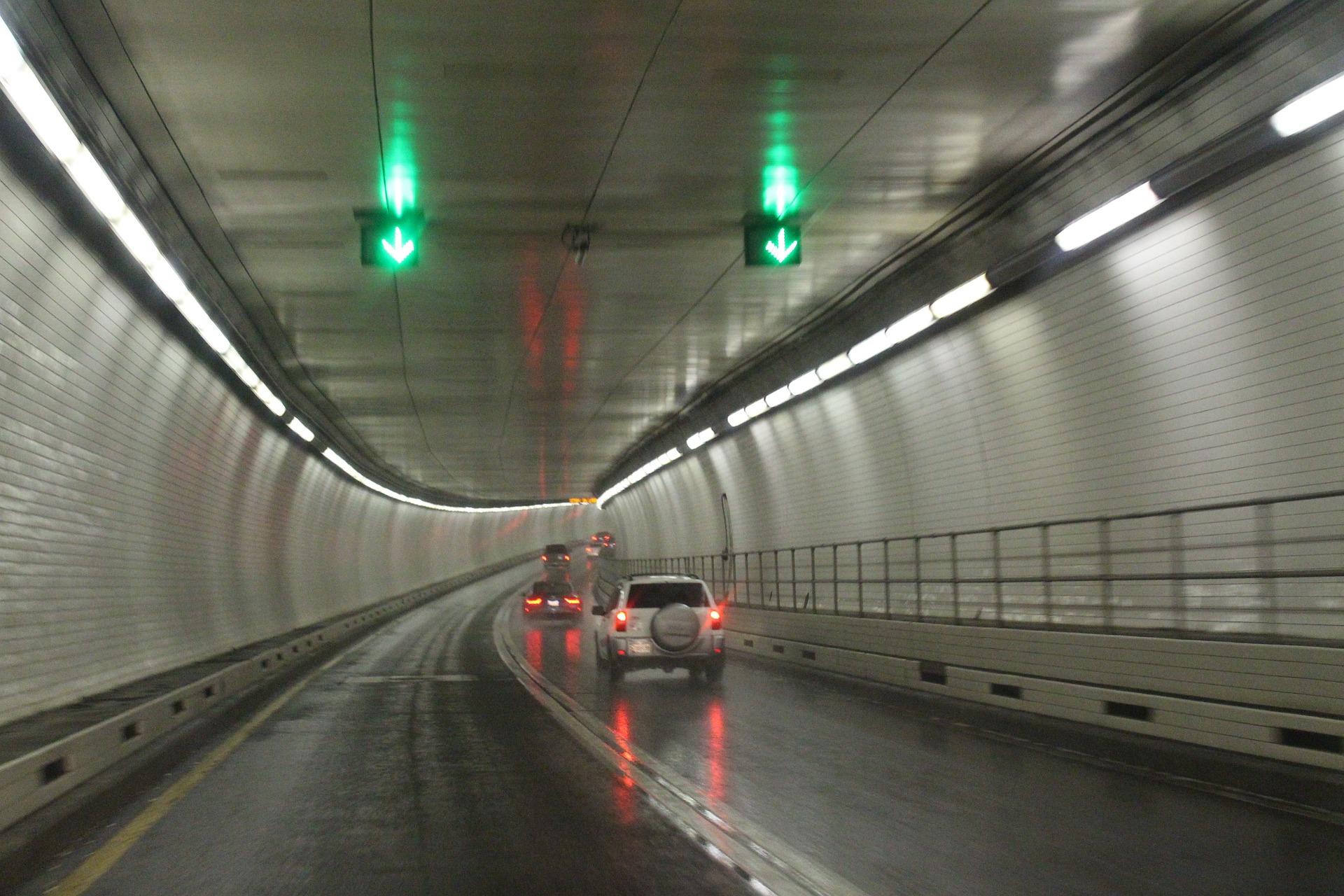5-longest-tunnels-by-length-in-the-world
