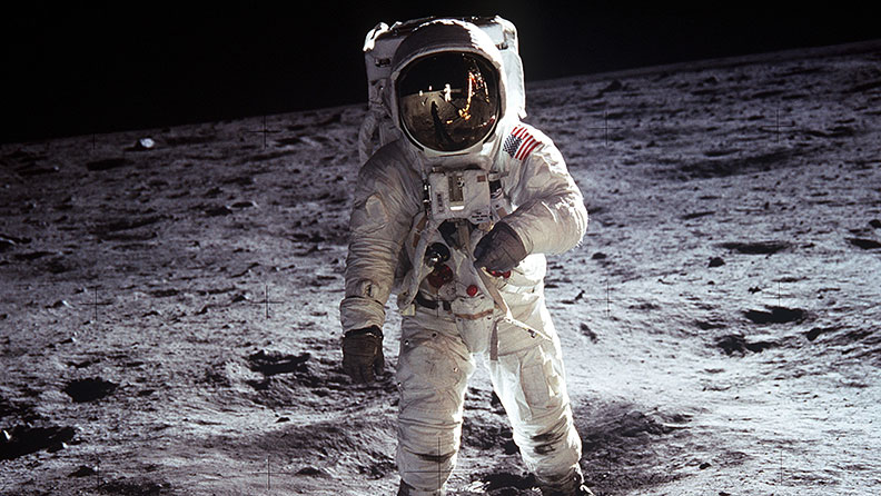 5-first-astronauts-have-walked-on-the-moon